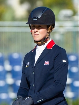 Holly Smith & Denver win 3* Grand Prix in Spain Holly Smith & Denver win 3* Grand Prix in Spain